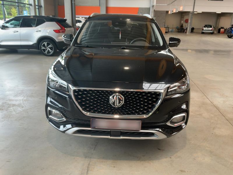 MG EHS 1.5 T-GDI Plug-in Hybrid Luxury 2024 – снимка 14