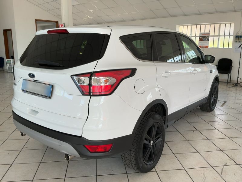 Ford Kuga 2.0 TDCi Titanium 2017 – снимка 8