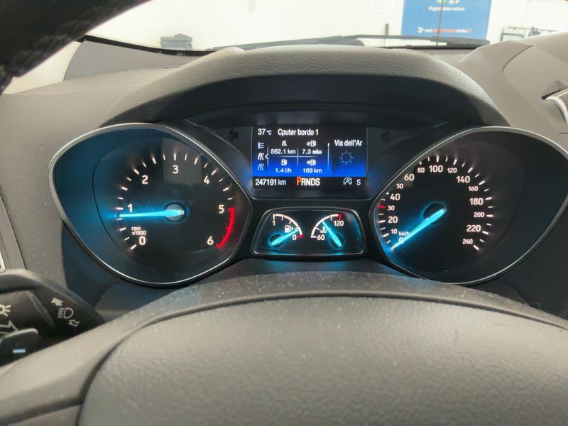 Ford Kuga 2.0 TDCi Titanium 2017 – снимка 18