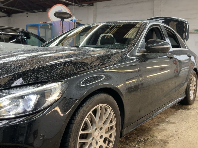 Mercedes-Benz C-Klasse C 250 AMG Line 2017 – снимка 2