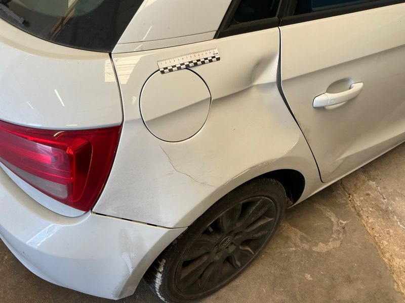 Audi A1 Sportback 1.6 TDI Ambition 2013 – снимка 22