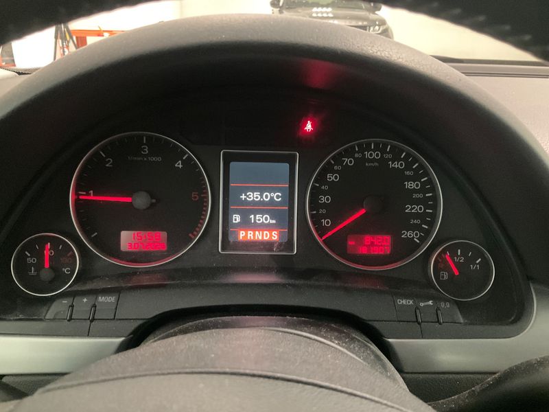 Audi A4 2.0 TDI 2005 – снимка 4
