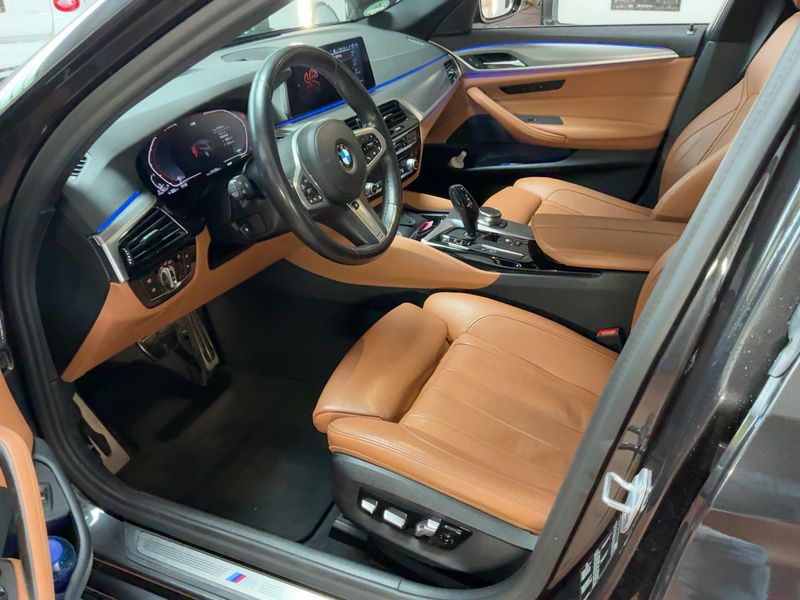 BMW 5er 520d M Sport 2019 – снимка 17