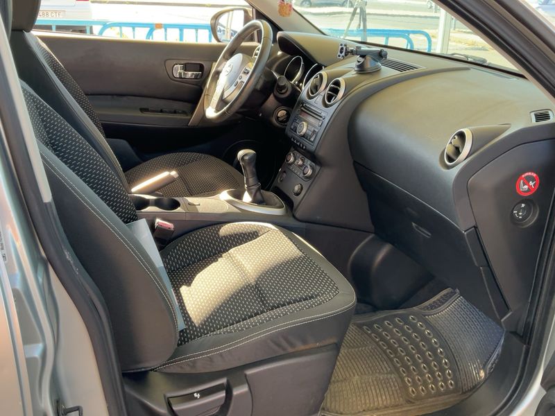 Nissan Qashqai 1.6 Acenta 2009 – снимка 16