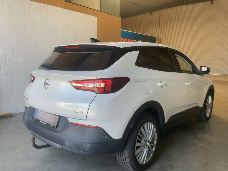 Opel Grandland X 1.2 Turbo Edition 2019 – снимка 8
