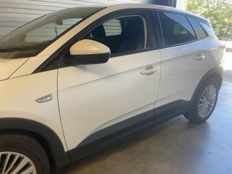 Opel Grandland X 1.2 Turbo Edition 2019 – снимка 4
