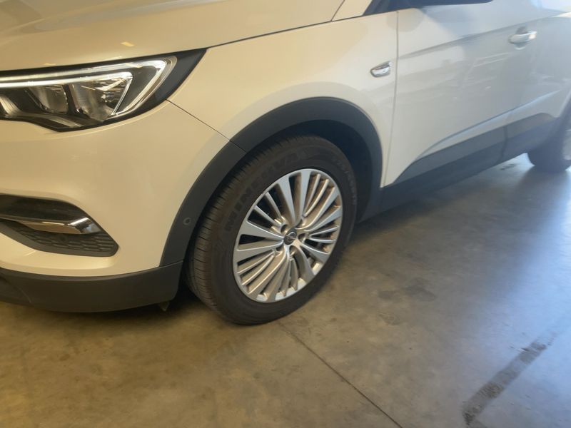 Opel Grandland X 1.2 Turbo Edition 2019 – снимка 3