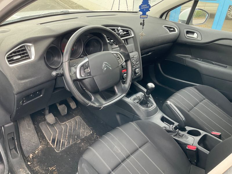 Citroen C4 1.6 Blue-HDi Societe Live 2015 – снимка 10