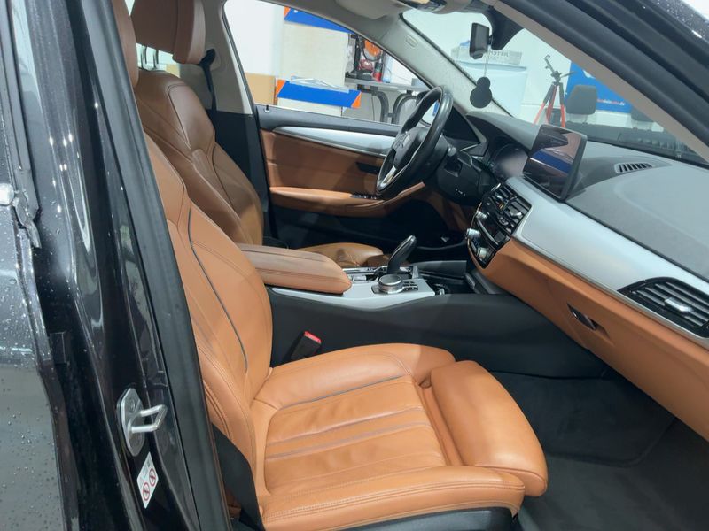 BMW 5er 530e 2021 – снимка 16