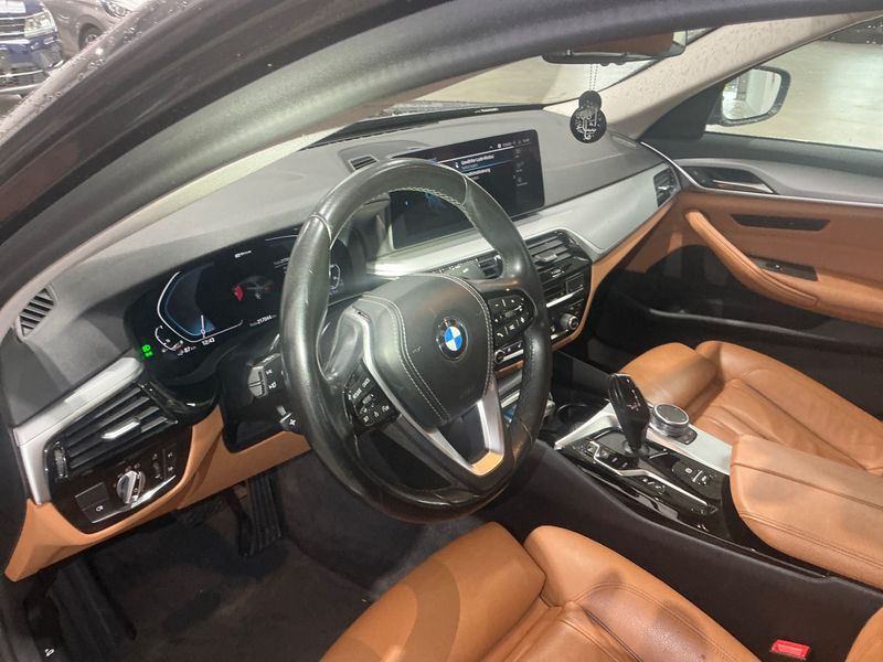 BMW 5er 530e 2021 – снимка 23