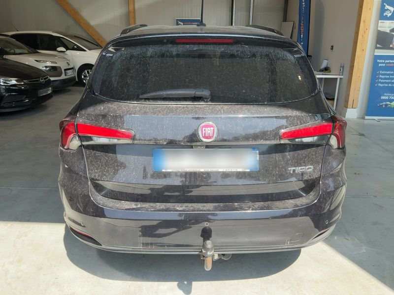 Fiat Tipo 1.6 JTDM Lounge 2019 – снимка на щета