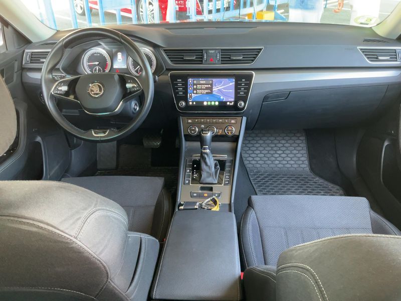 Skoda Superb 2.0 TDI Style 4x4 2020 – снимка 17