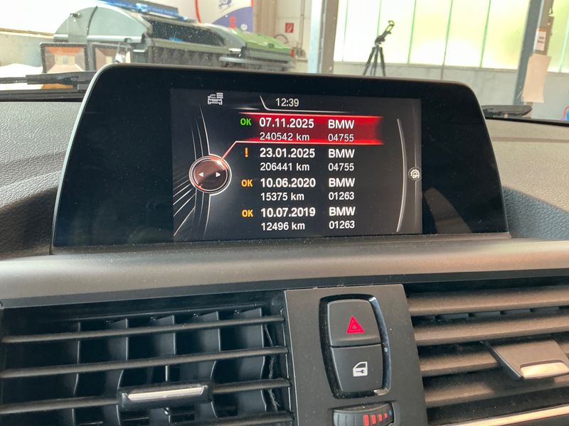 BMW 1er 116d Advantage 2017 – снимка 22