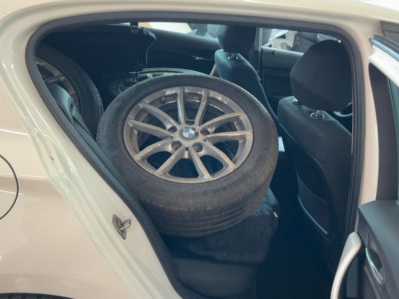 BMW 1er 116d Advantage 2017 – снимка 20