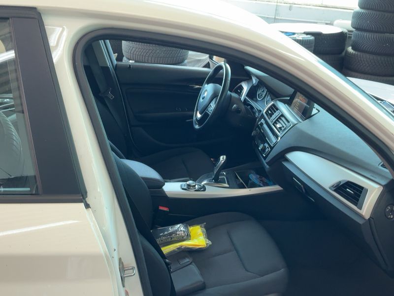 BMW 1er 116d Advantage 2017 – снимка 17