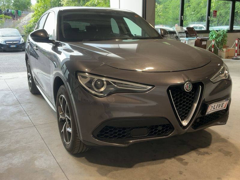 Alfa Romeo Stelvio 2.2 JTDM Super Q4 2018 – снимка 12
