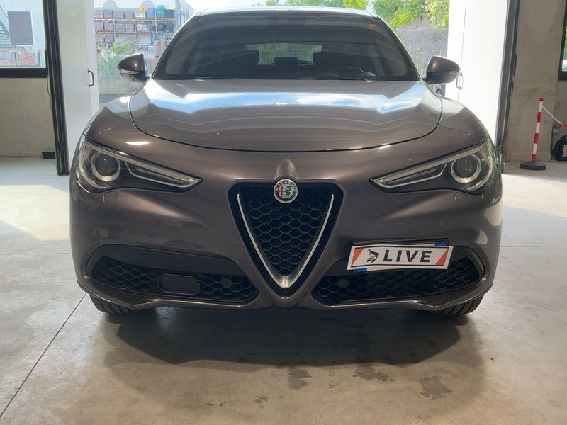 Alfa Romeo Stelvio 2.2 JTDM Super Q4 2018 – снимка 14