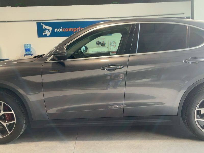 Alfa Romeo Stelvio 2.2 JTDM Super Q4 2018 – снимка 4