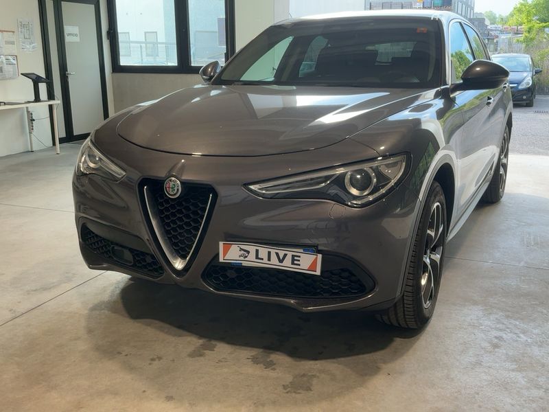 Alfa Romeo Stelvio 2.2 JTDM Super Q4 2018 – снимка 2