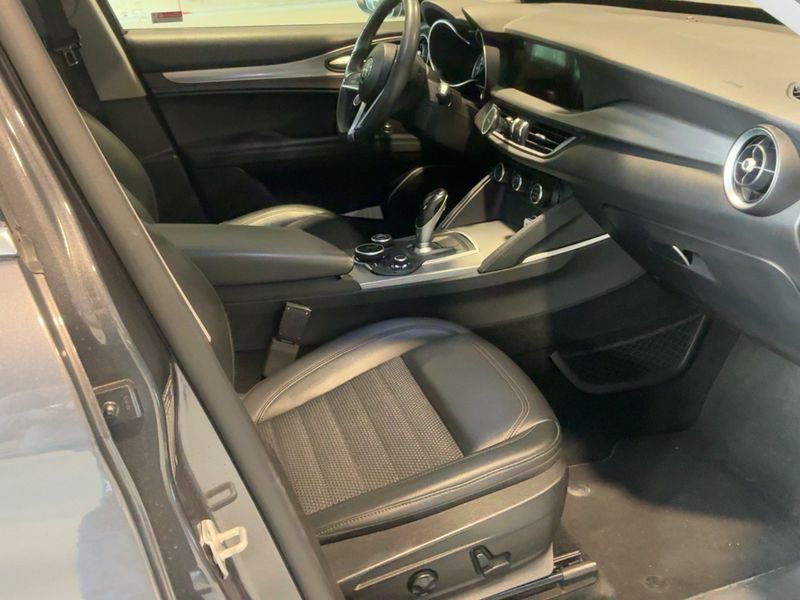 Alfa Romeo Stelvio 2.2 JTDM Super Q4 2018 – снимка 16