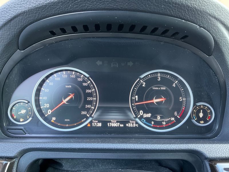 BMW 5er 530d GT 2014 – снимка 13