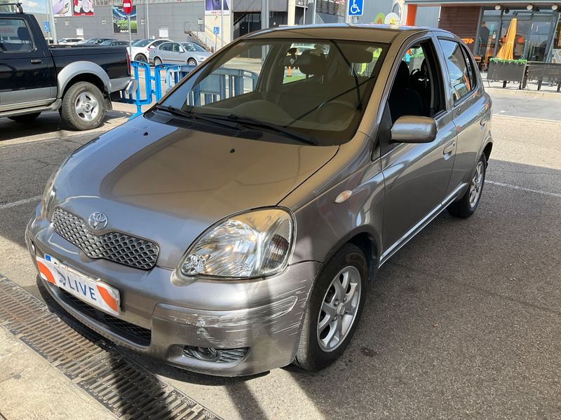 Toyota Yaris 1.4 D-4D Expo 2005 – снимка 1