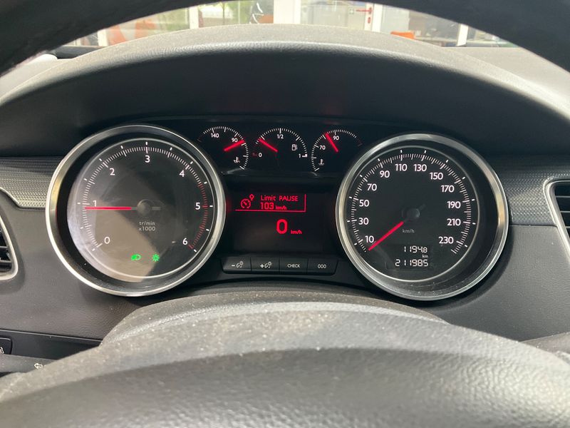 Peugeot 508 2.0 HDi Active 2012 – снимка 5