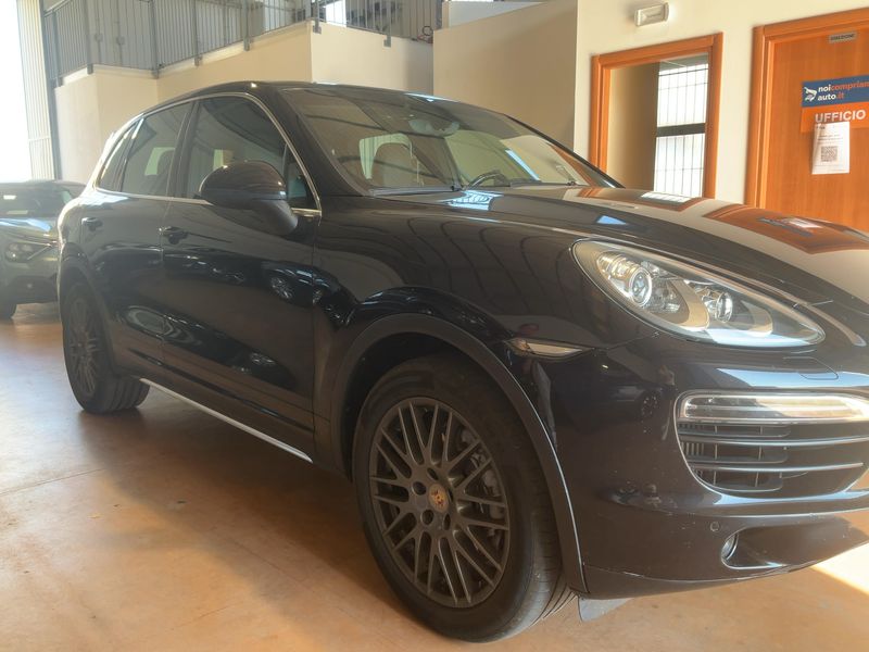 Porsche Cayenne Diesel 2013 – снимка 12