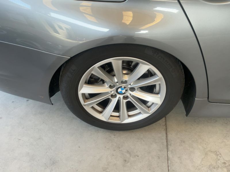 BMW 5er 520d 2011 – снимка 9