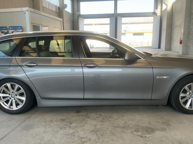 BMW 5er 520d 2011 – снимка 10