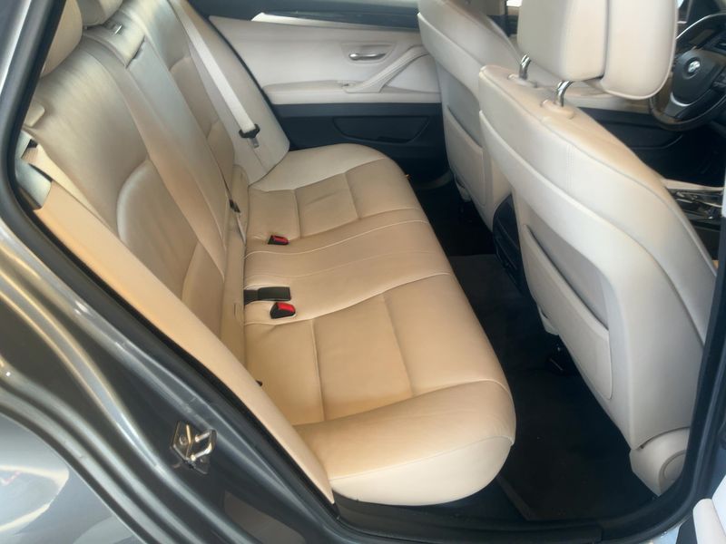 BMW 5er 520d 2011 – снимка 20