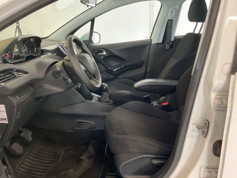 Peugeot 208 1.2 PureTech Blue Lease Active 2018 – снимка 3