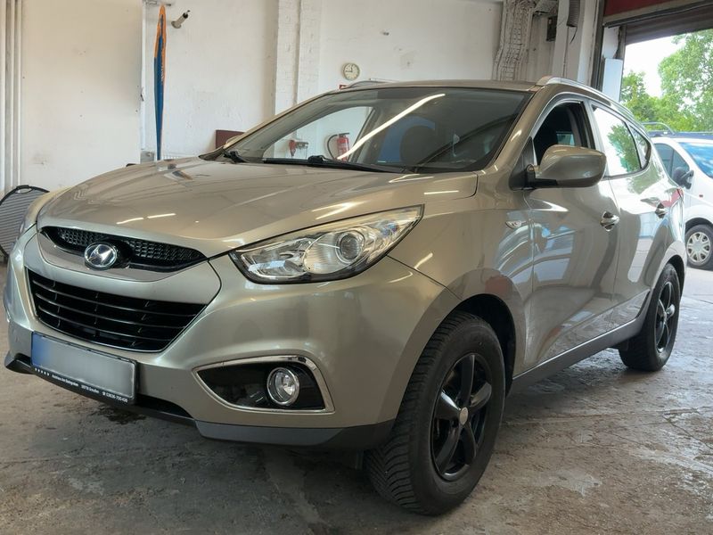Hyundai ix35 2.0 Premium AWD 2011 – снимка 1