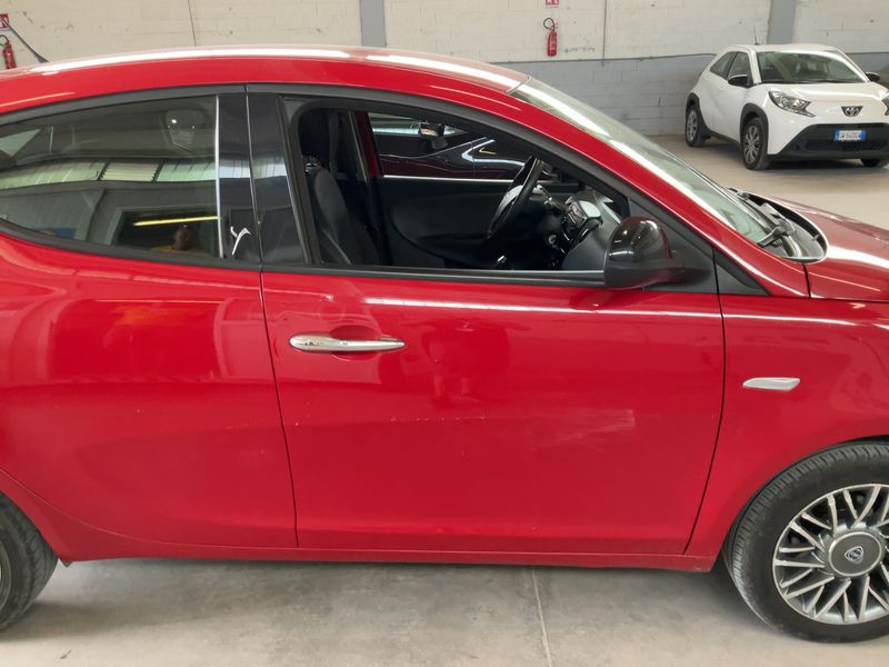 Lancia Ypsilon 1.2 Silver 2017 – снимка 10