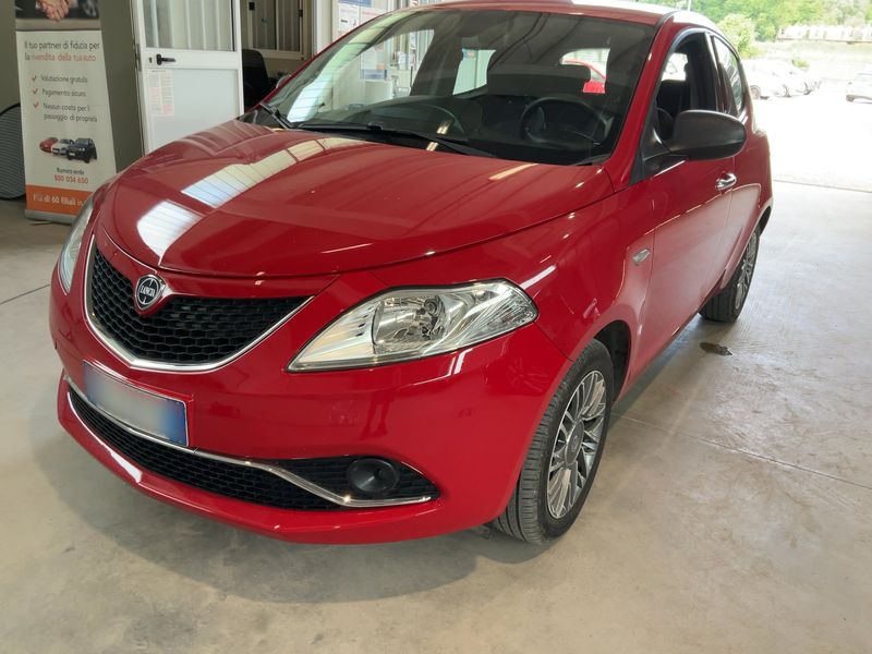Lancia Ypsilon 1.2 Silver 2017 – снимка 1