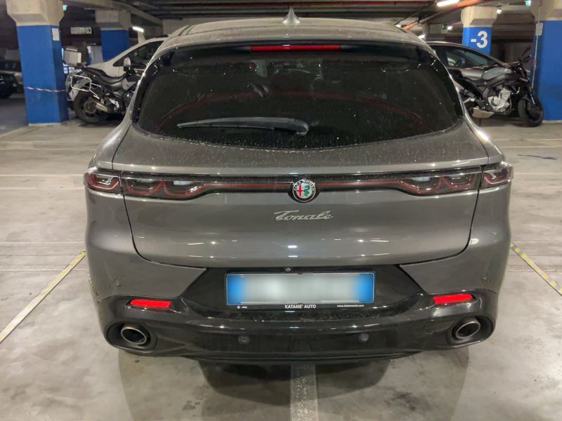 Alfa Romeo Tonale 1.3 Plug-in Hybrid Veloce AWD 2023 – снимка 7