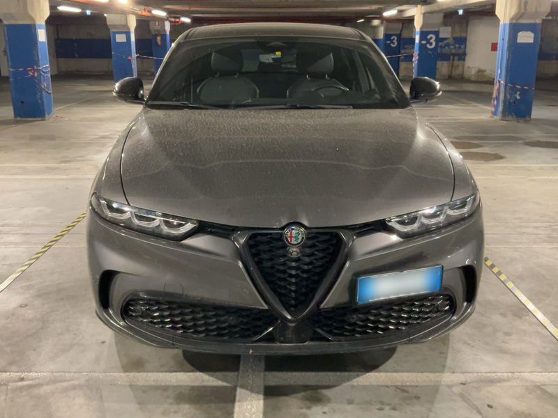 Alfa Romeo Tonale 1.3 Plug-in Hybrid Veloce AWD 2023 – снимка 14