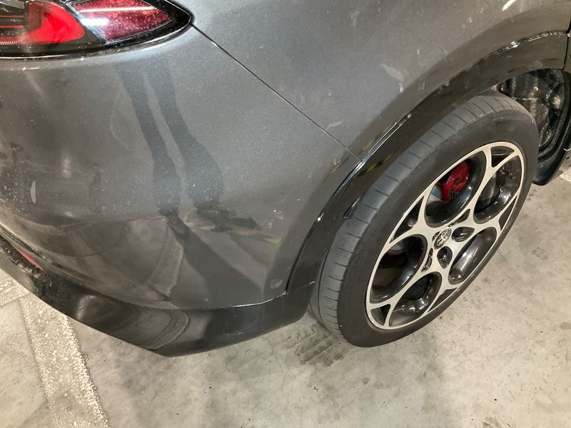 Alfa Romeo Tonale 1.3 Plug-in Hybrid Veloce AWD 2023 – снимка 26