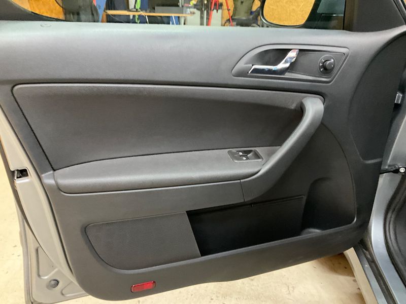 Skoda Yeti 1.4 TSI Ambition 2017 – снимка 28