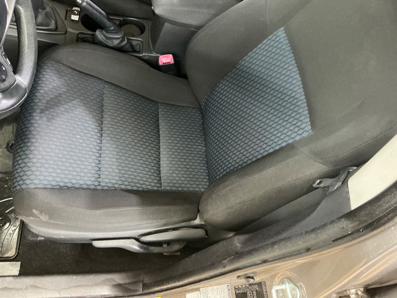 Toyota Auris 1.4 Turbodiesel 2014 – снимка 38