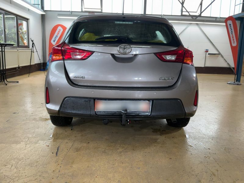 Toyota Auris 1.4 Turbodiesel 2014 – снимка 5