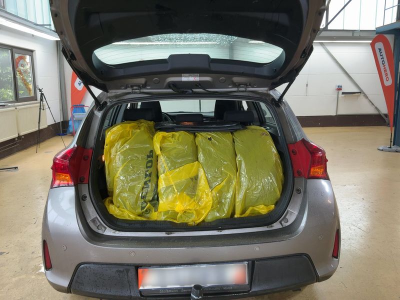 Toyota Auris 1.4 Turbodiesel 2014 – снимка 10
