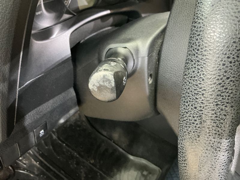 Toyota Auris 1.4 Turbodiesel 2014 – снимка 37