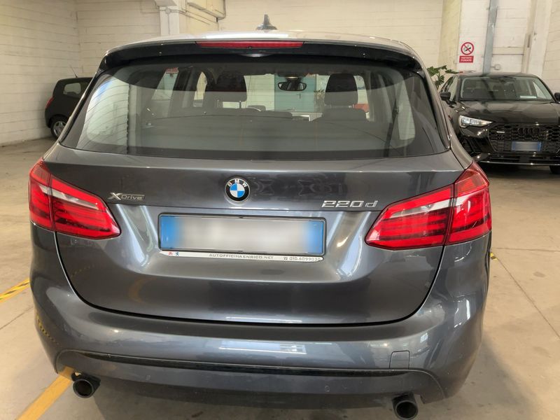 BMW 2er 220d Active Tourer xDrive Sport Line 2015 – снимка 7