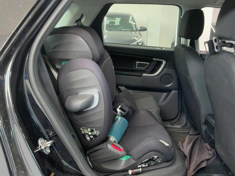 Land Rover Discovery Sport 2.0 Td4 SE AWD 2019 – снимка 19
