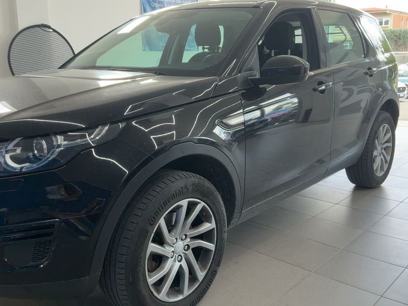 Land Rover Discovery Sport 2.0 Td4 SE AWD 2019 – снимка 2