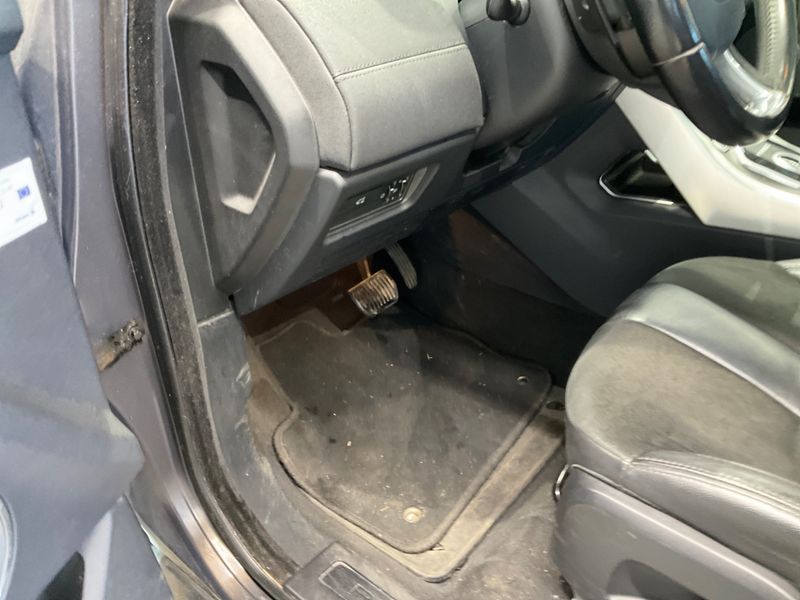 Land Rover Evoque 2.2 Td4 Pure 2012 – снимка 37