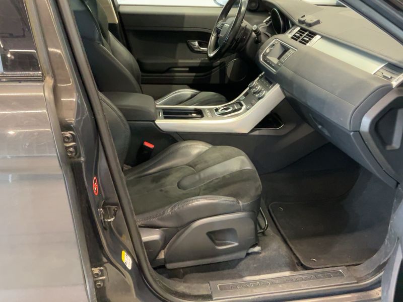 Land Rover Evoque 2.2 Td4 Pure 2012 – снимка 16