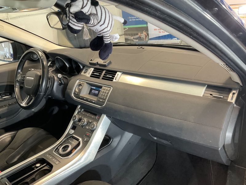 Land Rover Evoque 2.2 Td4 Pure 2012 – снимка 30