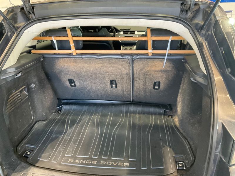 Land Rover Evoque 2.2 Td4 Pure 2012 – снимка 28